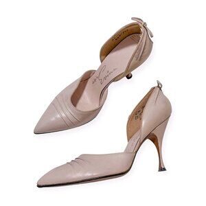 David Evins Pale Pink Leather Pumps Pointed Toe 1950s Bow Heel Cutout, 6M